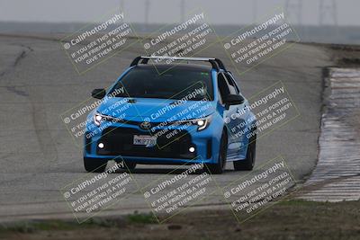 media/Nov-28-2025-Speed SF (Fri) [[b9fcb3577c]]/Green/Session 3 (Outside Grapevine)/